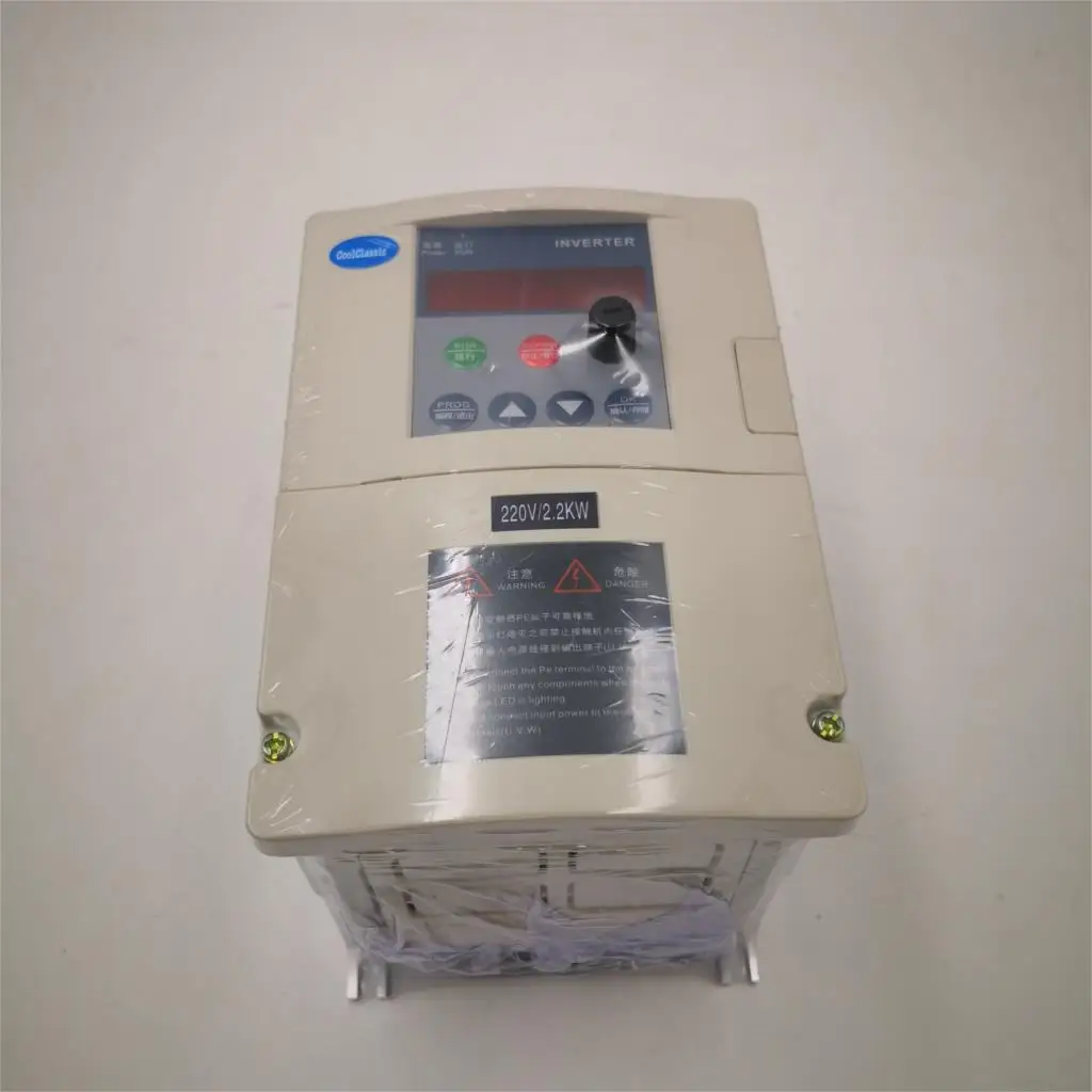 Преобразователь частоты ZW-K325 VFD 1.5KW/2.2KW/4KW однофазный 220v вход и трехфазный мощность двигателя регулятор скорости - Цвет: 2.2KW  220V