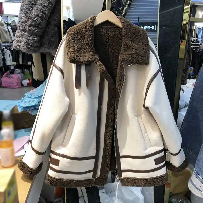 

Новая стильная женская Двухсторонняя куртка из меха ягненка в европейском и американском стиле плюс бархатная Двухсторонняя куртка