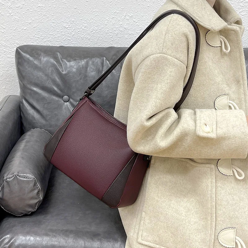 

Fashion panelled Color Leather Women's Handbags Hot Sale Soft Leather Hobos Bags Ladies Shoulder Bags For Women Messenger Bags