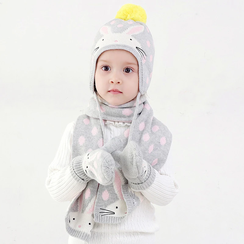 Шапка шарф перчатки набор детские зимние наушники шапка Помпон теплые из трех