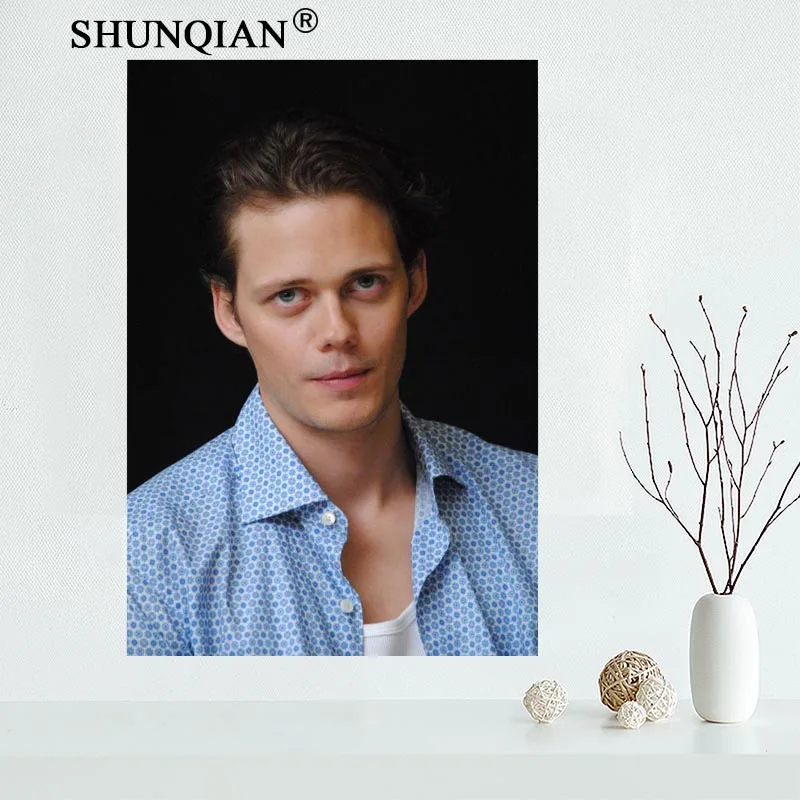 Пользовательский холст Настенный декор Билл скарсгард Красочный Плакат ткань