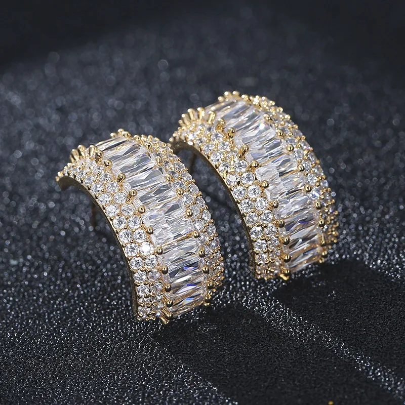 

Simple Atmosphere Fashion Popular Zircon Earrings Geometric Earrings Gifts Party Jewelry Birthday Gifts Ladies Accessories