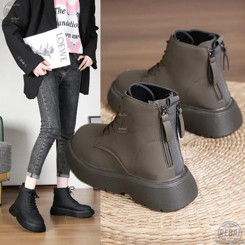 

Leather Ankle Boots Women Chelsea Plush Lining Warm Soft Sole Ladies Round Chunky Lace-up Winter Female Platform Shoes 35-42