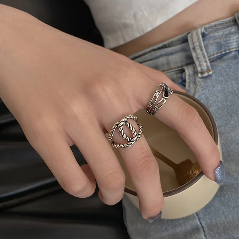 

Регулируемое отверстие