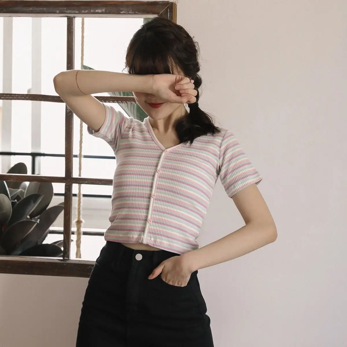

Chic Elegant Rainbow Striped T-shirt Women's Short Slim Fit Slimming V-Neckline Bare Midriff High Waist Sweet Half Sleeve