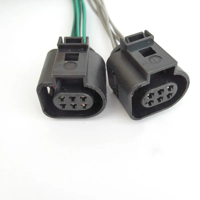 

1J0973713 Car reversing radar/throttle plug harness connector with wire for Volkswagen Bora Sagitar Magotan CC Audi A6L A4L Q5