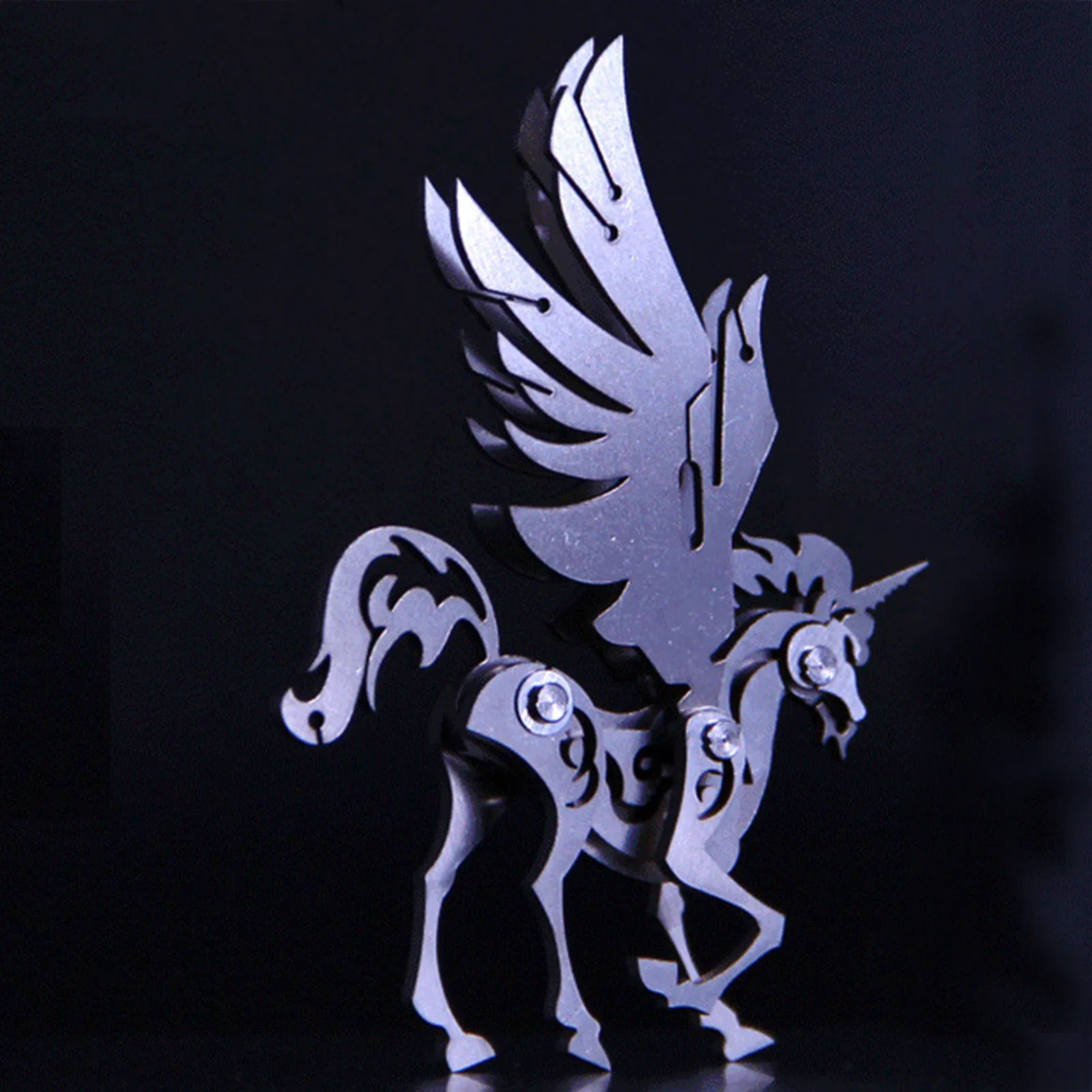 Стальная металлическая сборка Golem из нержавеющей стали модель 3D Трехмерная