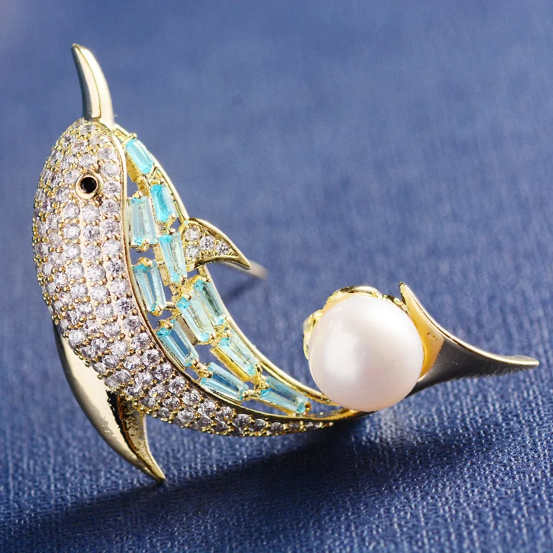 

Fashion Freshwater Pearl Dolphin Zircon Brooch Elegant Men's Brooch for Clothing Coat Accessories Jewelry Luxury Fish Broochpins