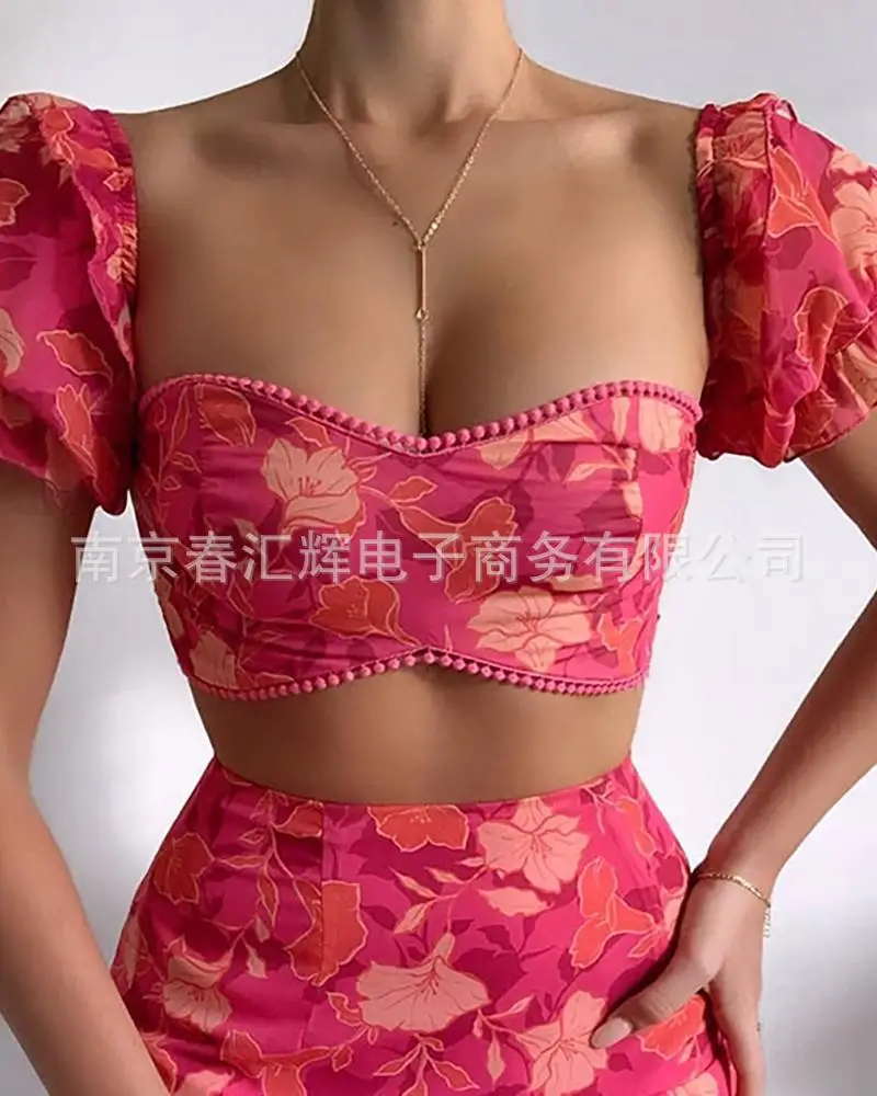 

2021 new fashion ladies sexy crop top and skirt suit two-piece suit