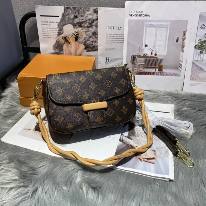 

Classical Print Crossbody Bag for Women Luxury Handbags Women Bags High Quality Genuine Leather Purse and Handbag Luis Vuiton Cc