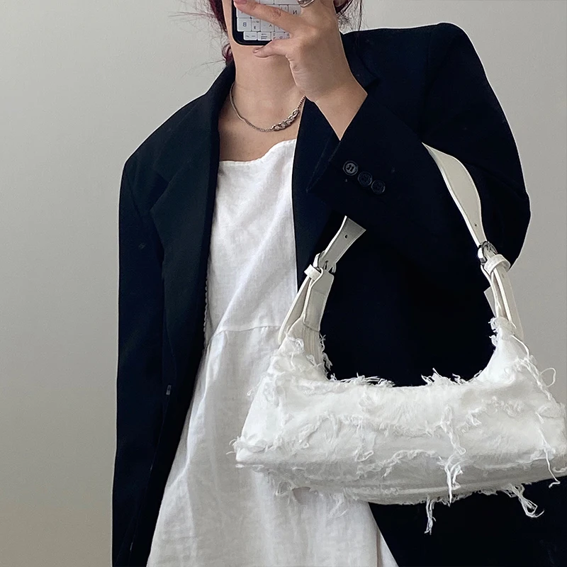 

2021 New Style Ladies Crescent Pack Fashion Simple Luxury Tassel Canvas Underarm Bag Women's One-Shoulder Bags Handbag Designer