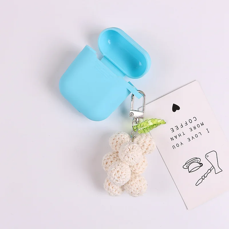 

2020 Knitting Wool Grape KeyChains Cartoon Fruit Key Chain Cute Car Bag Pendant Accessories Key Rings The Best Gift For A Woman