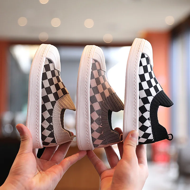 

2021 Boys Shoes Summer Weave Flats Shoes Kids Sneakers Checkerboard Children Casual Slip-on Sneakers Girls Walking Sports Plaid