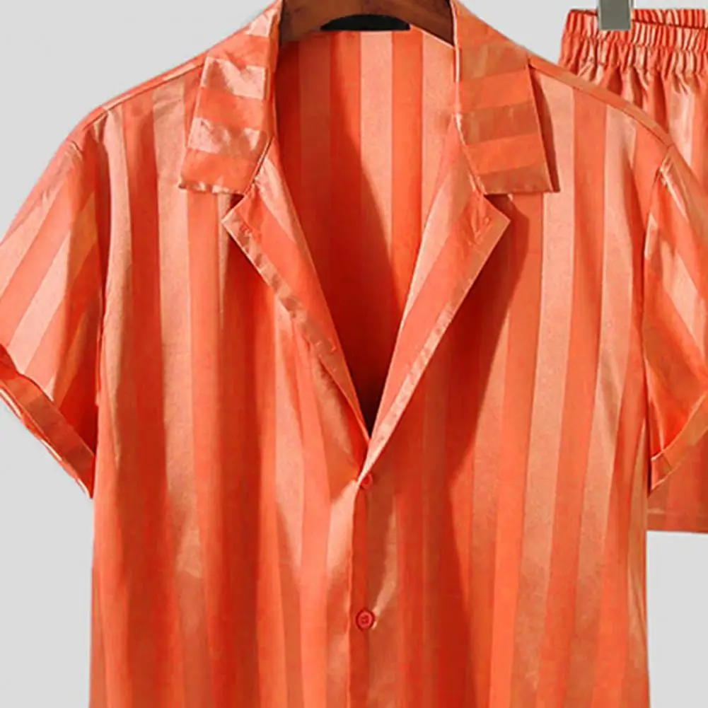 Костюм спортивный мужской блестящий рубашка с коротким рукавом модные короткие