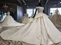Luxury Beading Lace Appliques Off The Shoulder Ball Gown Wedding Dress With 3d-flowers Lace-up High Quality Bridal Dress