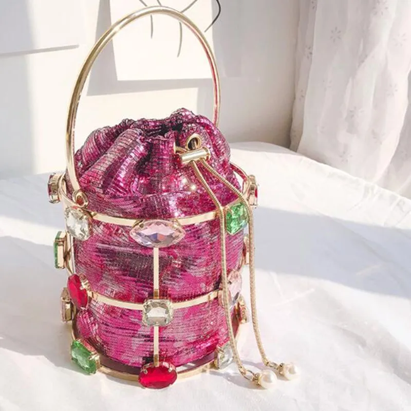 Выдалбливают большие бриллианты ведро вечерняя сумка женская роскошная