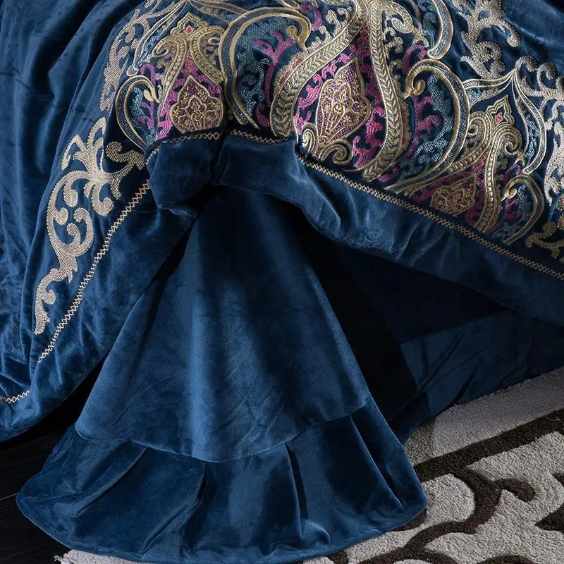 

J6 Embroidery King Queen size Duvet Cover Blue Red Velvet Fleece Warm Bedding set for Winter Bed Sheet set Pillowcases J/6pcs