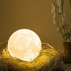Светодиодный ночник с 3D рисунком Луны, 8 см, на батарейках, с подставкой, звездная лампа, декор для спальни, ночсветильник, подарок для детей, светильник льник