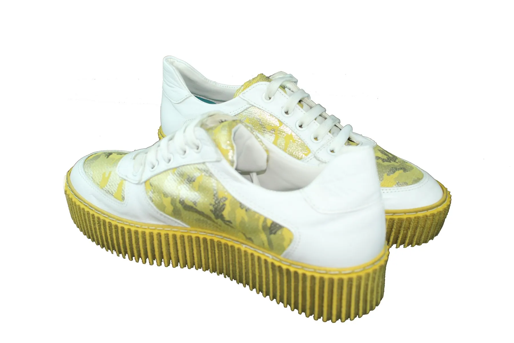 

Zer Shoes White Patterned Yellow Sport Shoes
