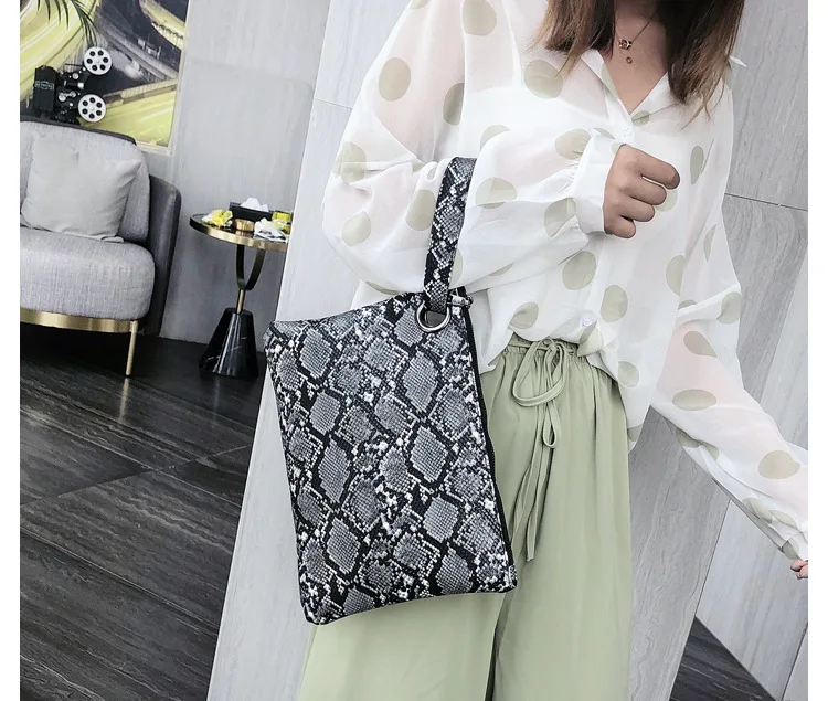 Business Female Clutch Bag Fashion Snake texture Women Wallet Large Capacity Pu Leather Coin Purses Mobile Phone Cosmetics Pouch