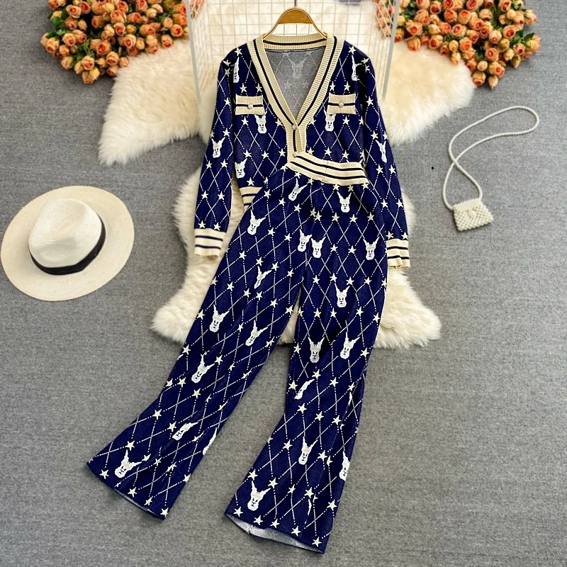 

Knitted Suits Women's Tracksuit Autumn And Winter Color Contrast Letter Cardigan Sweater Wide Leg Knitted Pants 2-Piece Set