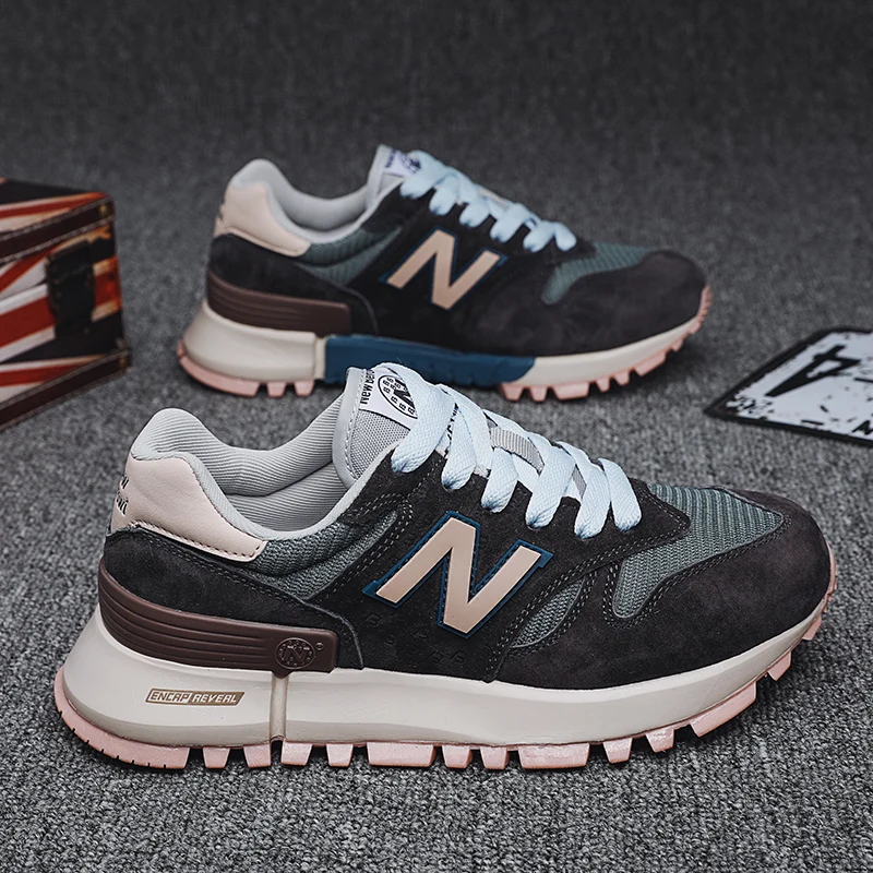 

New high-end leather couple jogging shoes, fashionable casual sports shoes for men and women, outdoor running shoes