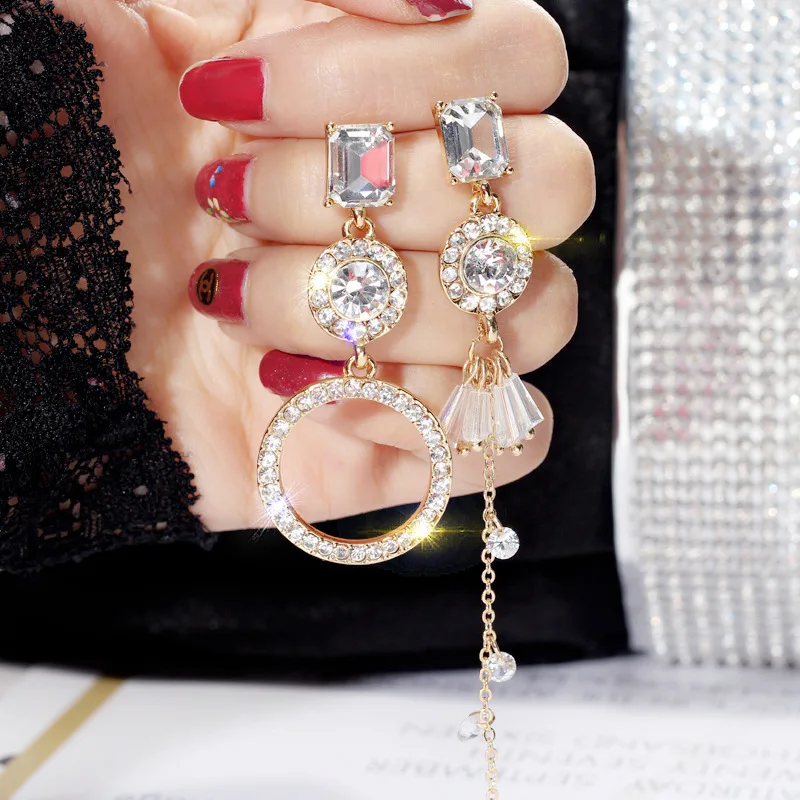 

Shiny Tassel Geometric Metal Earrings Fashion Personality Temperament Simple Earrings Elegant Feminine Jewelry