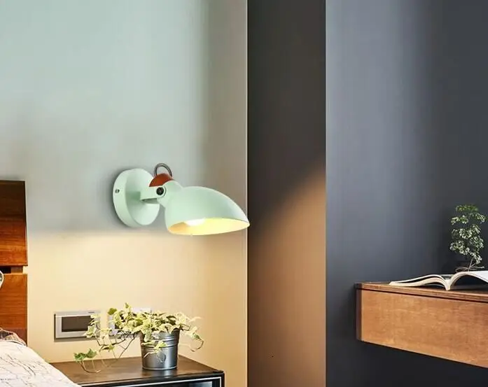 値段 ベッドサイドライトマルカドラゴンシンプルでモダンなオリジナリティ人格リビングルームのテレビの背景の壁照明器具