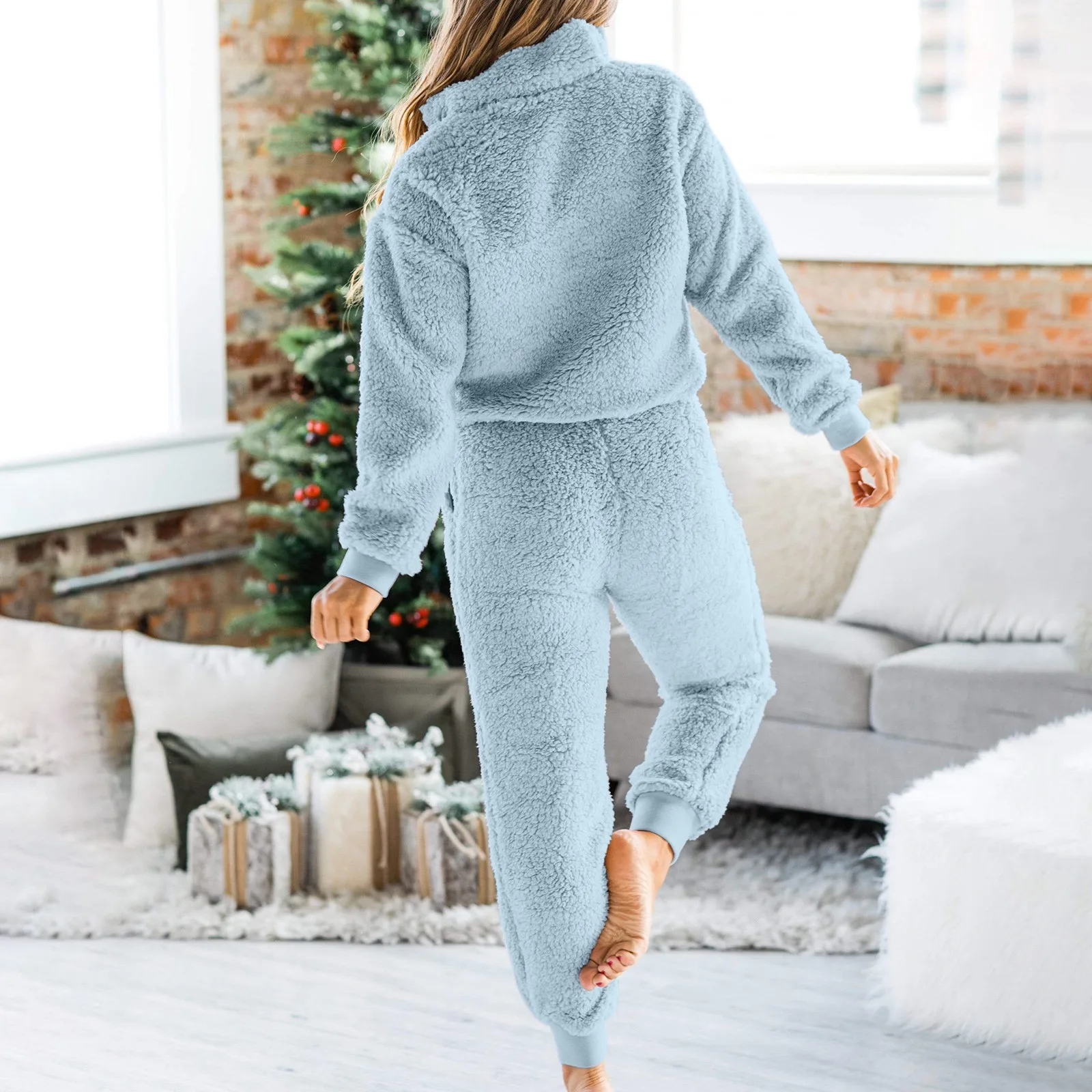 Women's Casual Pajamas Set Soft Solid Warm Fleece Sweatsuit Sets Sports Suit For Winter Soft Thick Ladies Furry Fleece Set