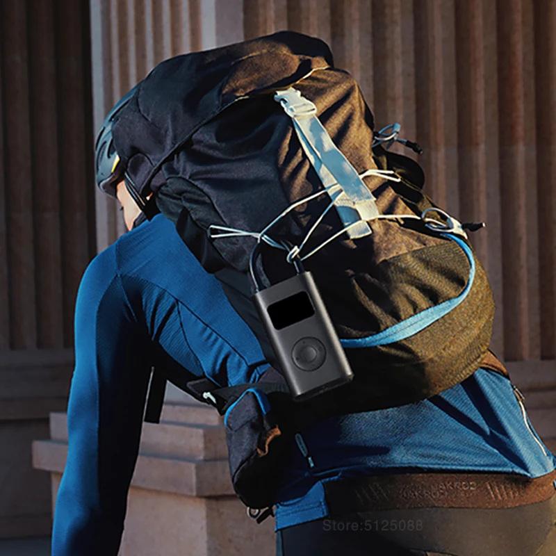 Переносной электрический насос Xiaomi 1S 150psi с детекцией давления для велосипедов, мотоциклов, скутеров, фонарика и надувных сокровищ.