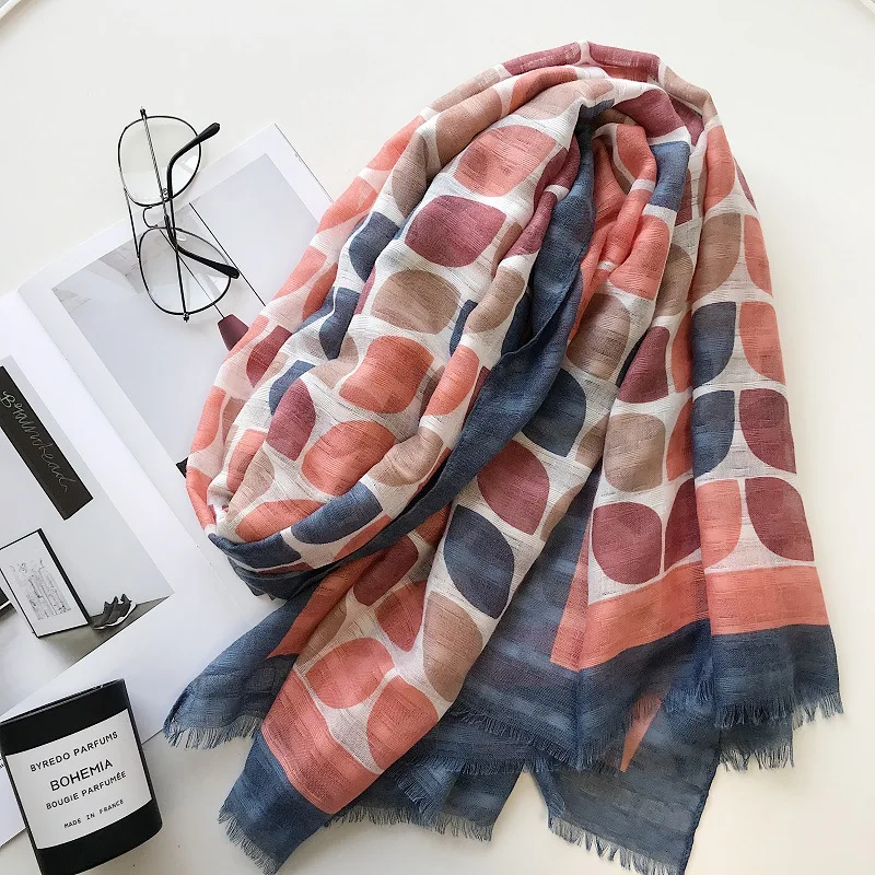 Женская длинная шаль с ручками мягкая розовая пляжная принтом граффити в