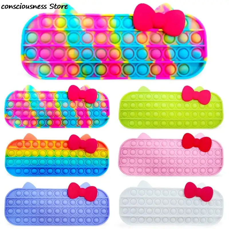 

Новинка, чехол для карандаша большой емкости для студентов, простой силиконовый чехол для карандашей простой версии однотонного цвета, чех...