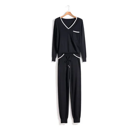 Черный Time-limited Full Wool New Cashmere Suit Fashion Color Matching V-neck Sweater And Feet Pants Warm Two Piece Set Apricot - Цвет: Черный