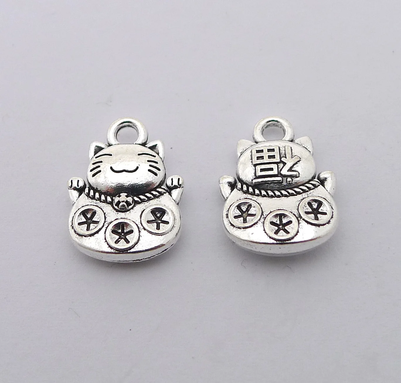 

Charm for making jewelry 10pcs 15x11mm antique silver color Lucky Cat charms