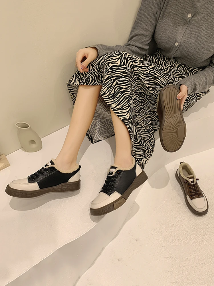 

Casual shoes women's autumn and winter 2020 new lace-up plus velvet warm fashion cotton shoes