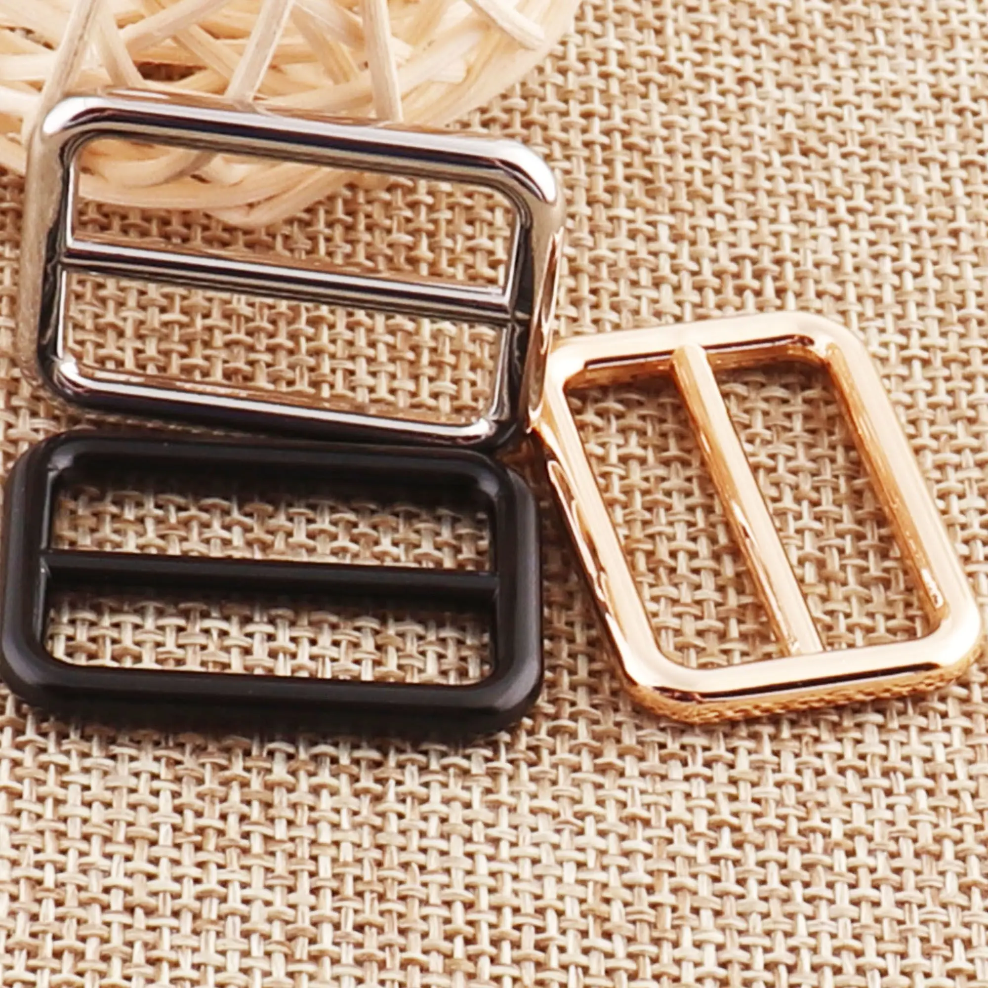 10 шт. металлические серебристые/черные/бледно-золотые скользящие пряжки