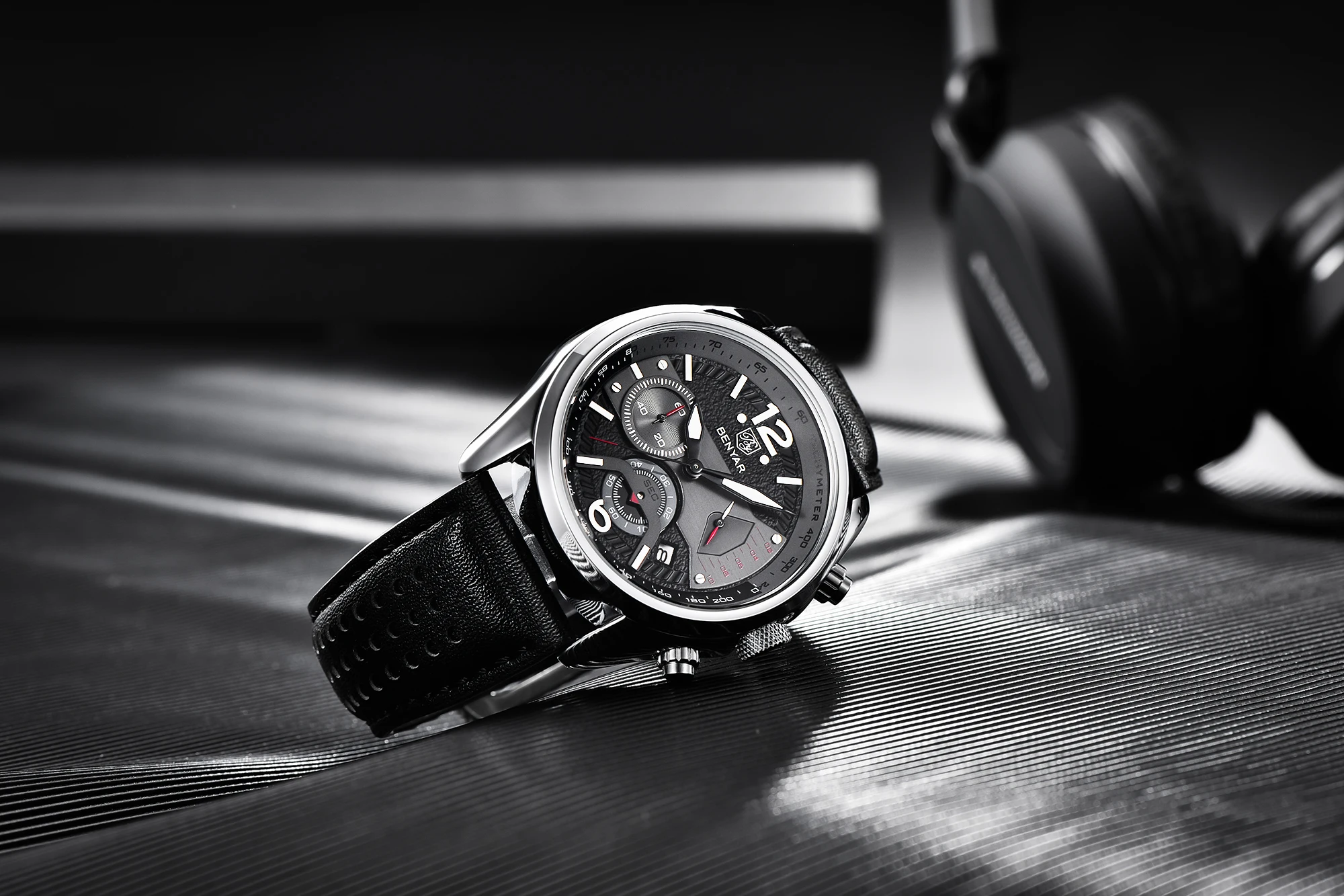 

BENYAR New Quartz Men's Watch Casual Sports Automatic Date Men's Mechanical Watch Waterproof Leather Clock Men's Quartz Watch