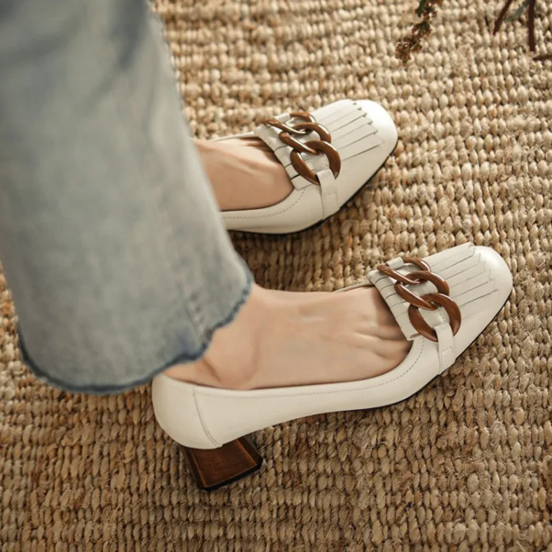 

Stylish Tassel Designer Metal Chain Women Pumps Natural Genuine Leather Block Heels Woman Party Wedding Shoes Bride Suede Pumps