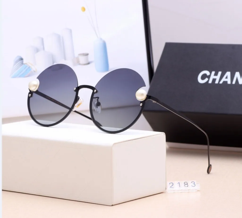 

2021 Square Lady Sunglasses Luxury Brand Travel Small Rectangle Sun Glasses Men and Women Eyeglasses Vintage Retro