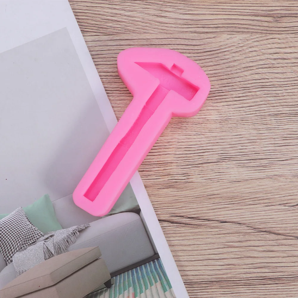 

Silicone DIY Fondant Cake Mold Hammer Shape Chocolate Mold Biscuit Baking Tool for Kitchen