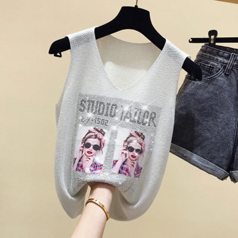 

Diamond Sleeveless Ice Silk Knitted Cotton Thin T-shirt Summer Korean Fashion Women Sexy V-Neck Top Sweet Knit Top