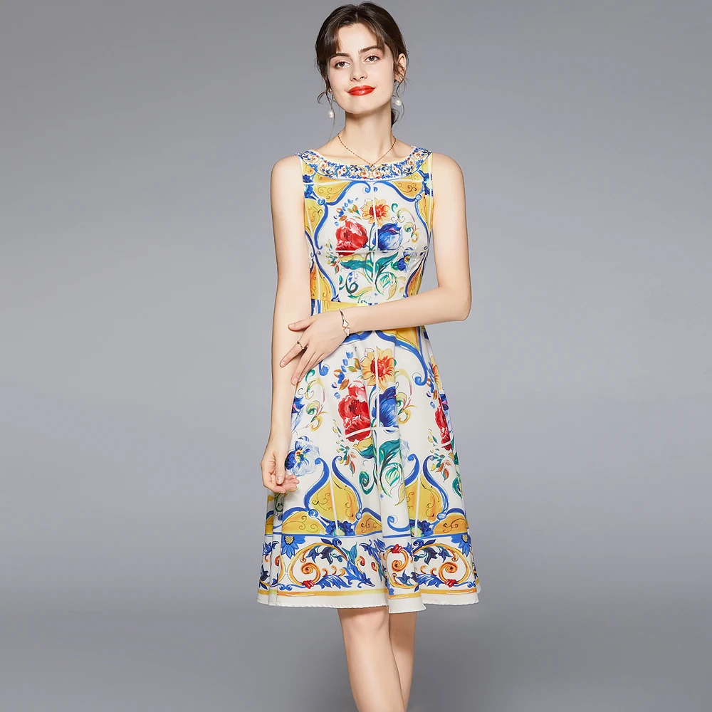 

Взлетно-посадочной полосы Дизайнерские летние женские синий и белый фарфор платье миди с цветочным принтом Повседневное платье с круглым в...