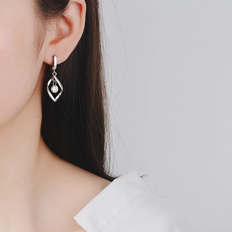 

Minimalist Trendy Women's 925 Silver Whirling Twines Dangle Earrings Naked Zircon Earring For Women Jewelry 2021
