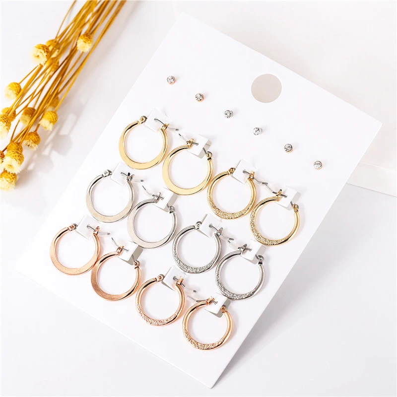 Маленькие круглые серьги кольца в стиле панк для мужчин и женщин разноцветные