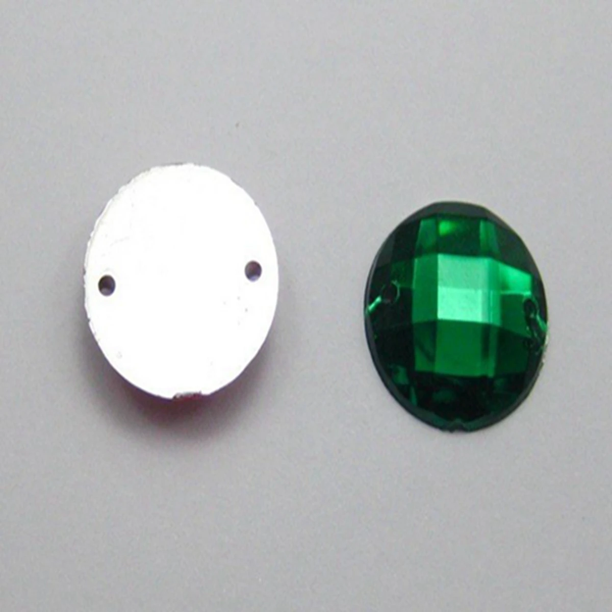 

200 Flatback Acrylic Round Sewing Rhinestone Gems Button 12mm Sew on beads