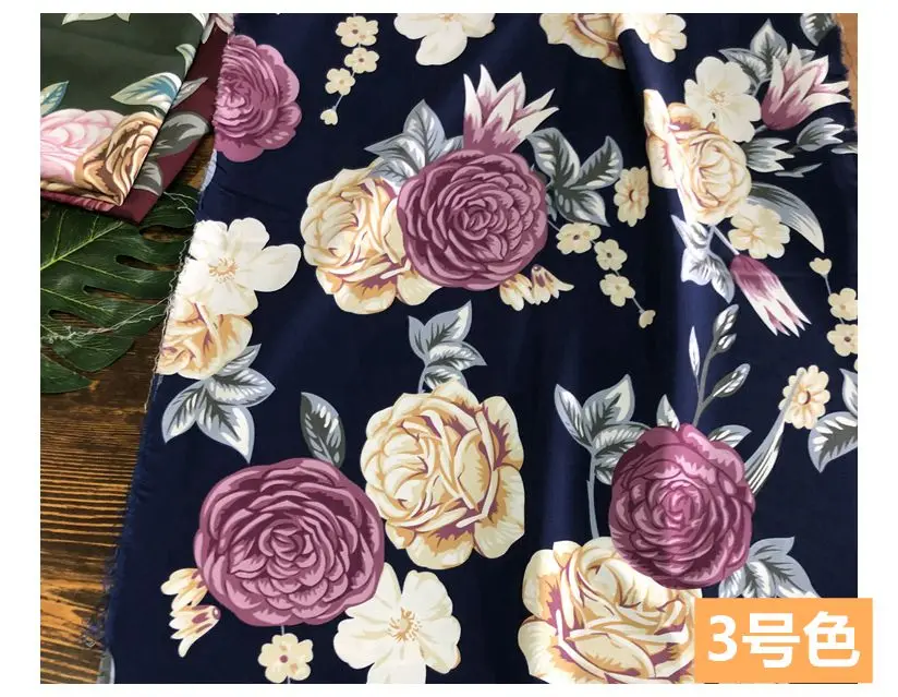 Эластичная ткань с принтом мягкая непрозрачная модная для платья черная зеленая