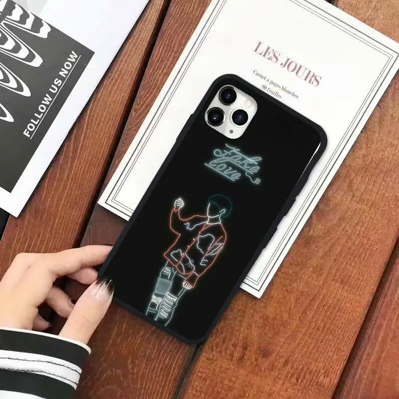 

Love Yourself corlorfunl lines art luxury brand shell Phone Case for iPhone 11 12 pro XS MAX 8 7 6 6S Plus X 5S SE 2020 XR