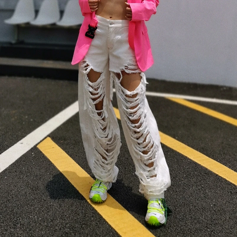 Женские джинсы с бахромой TWOTWINSTYLE белые высокой талией и широкими штанинами
