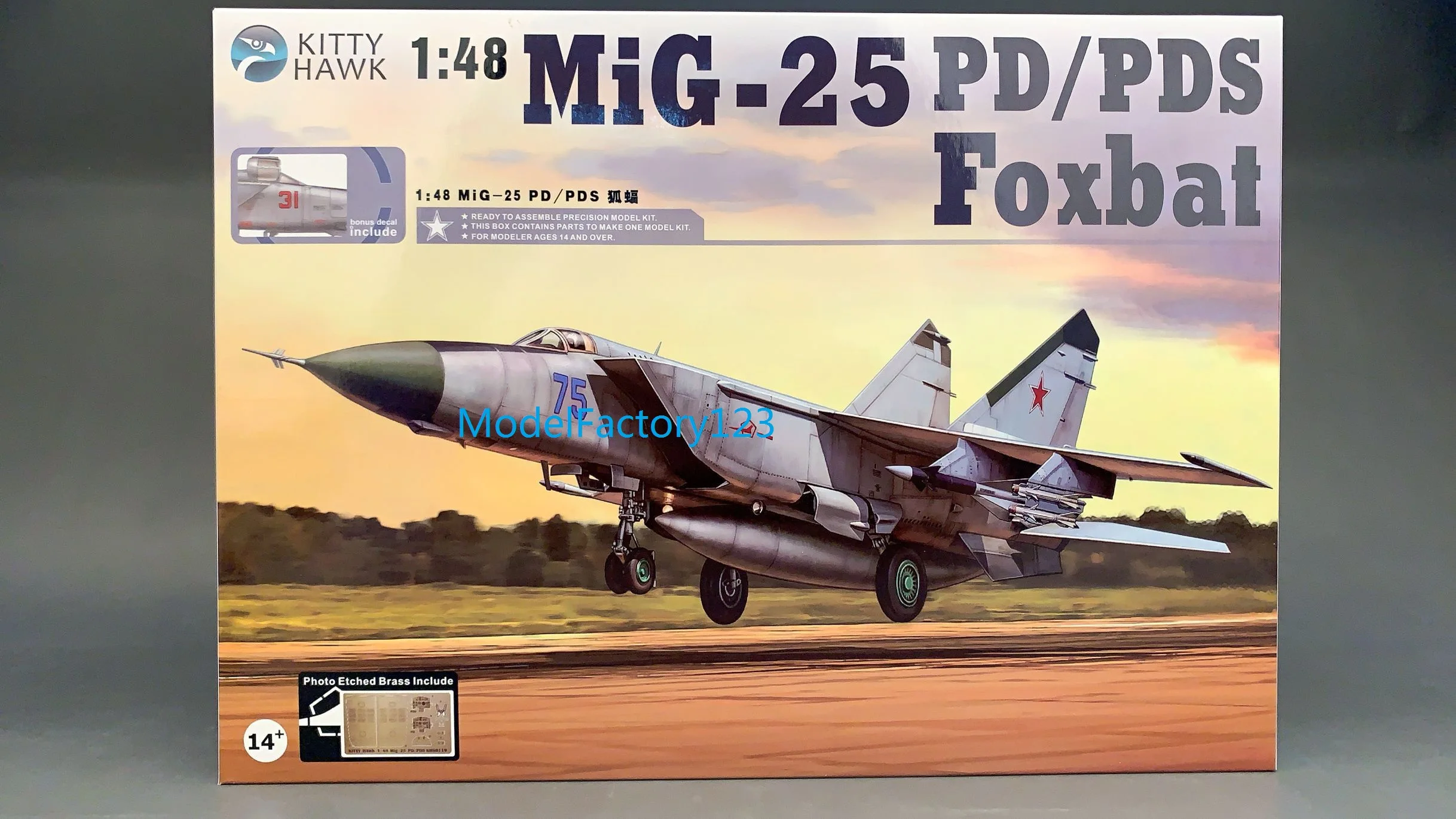

Kitty Hawk KH80119 1/48 MIG-25 PD/PDS Foxbat Model Kit