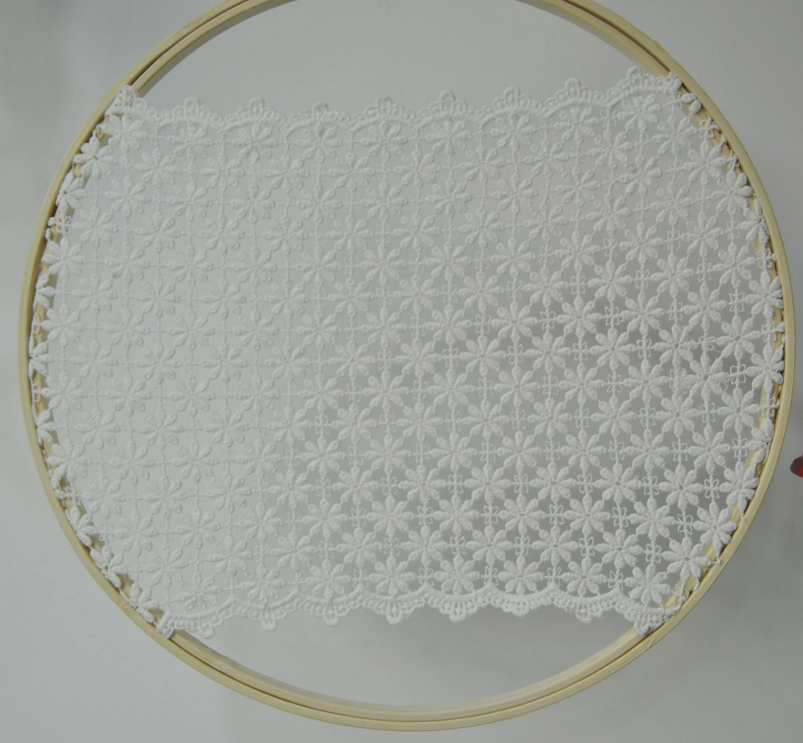 

Nature Round Wall hanging Dream White Lace Catcher Wedding Background Home Shop Wall Decor small flower embroidery No.QX1018403